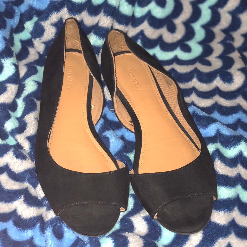 Black peep toe flats